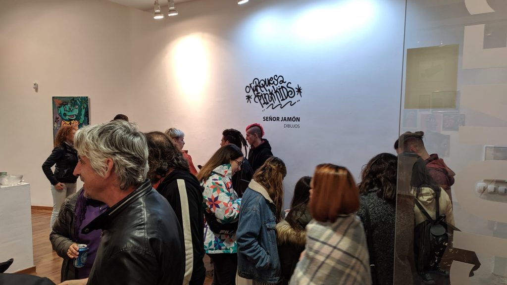 gallery grid image